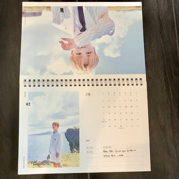 BTS Official Season Greetings 2017 calandar KPop bangtan - Picture 2 of 5
